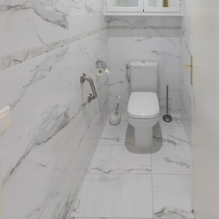 Appartement Magnifique 2p Climatisé Face Avec 2 Terrasses, Garage, Et Wifi – - Fr-1-196-352 Menton