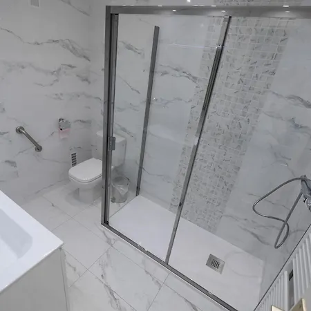Appartement Magnifique 2p Climatisé Face Avec 2 Terrasses, Garage, Et Wifi – - Fr-1-196-352